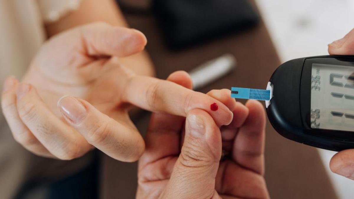 ¡Controla tu Diabetes con Tecnología! Guía Completa para Evitar Picos de Glucosa y Mejorar tu Calidad de Vida