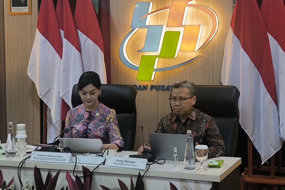 Literasi Keuangan Nonbank 2025: Masih Tertinggal dibandingkan Perbankan?