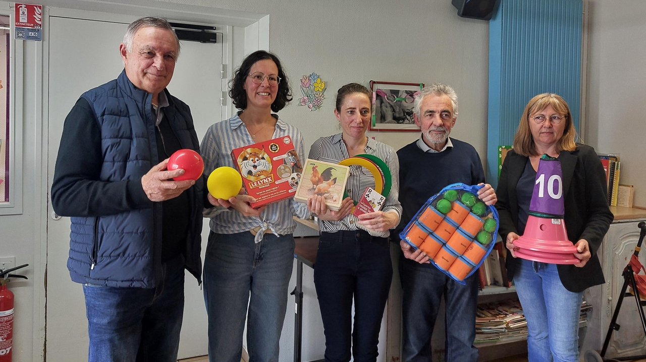 Saint-Varent : du matériel financé par Recycl'Utile pour la maison de retraite