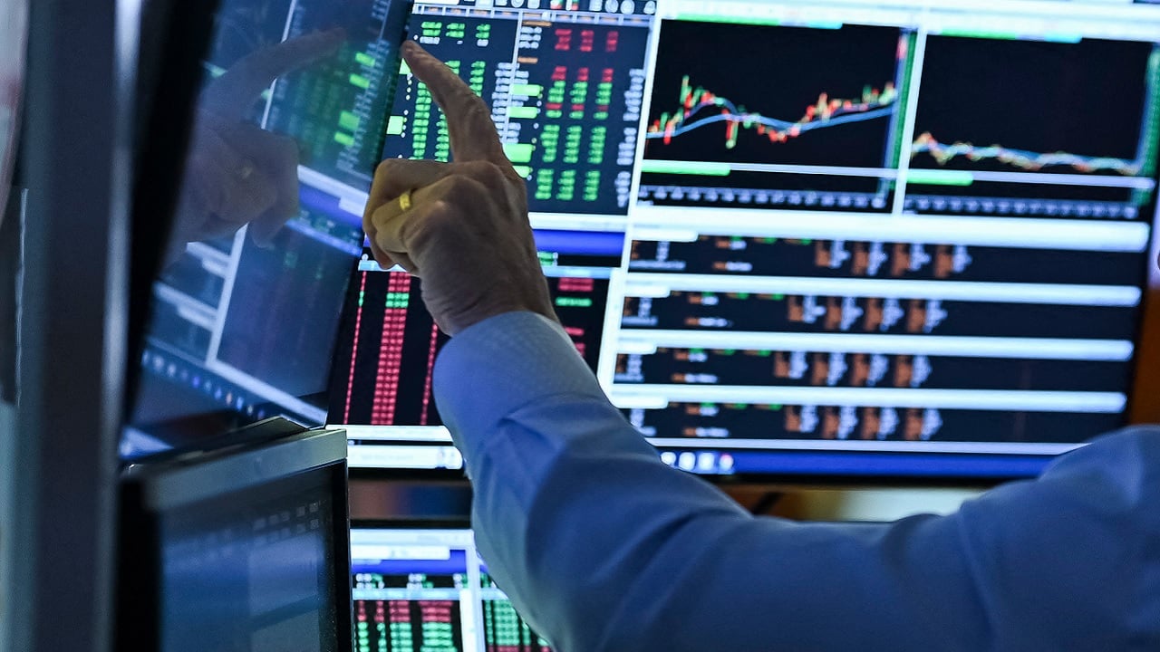 Nasdaq Soars: Moderna, Adobe, and Micron Lead Gains as US Markets Rally