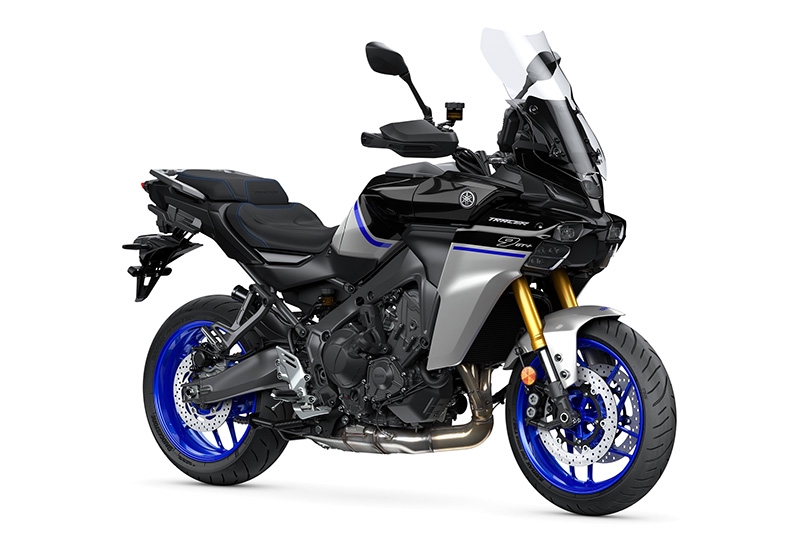 ヤマハ、電子制御シフト「Y-AMT」搭載のスポーツツアラー「トレーサー9GT+」発売！ 運転の負担を軽減しつつ、スポーティな走りを実現