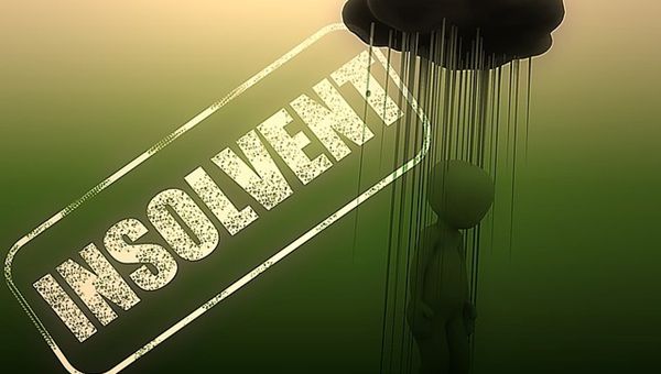 Fallimenti aziendali in Italia: la crescita dopo il minimo storico del 2023