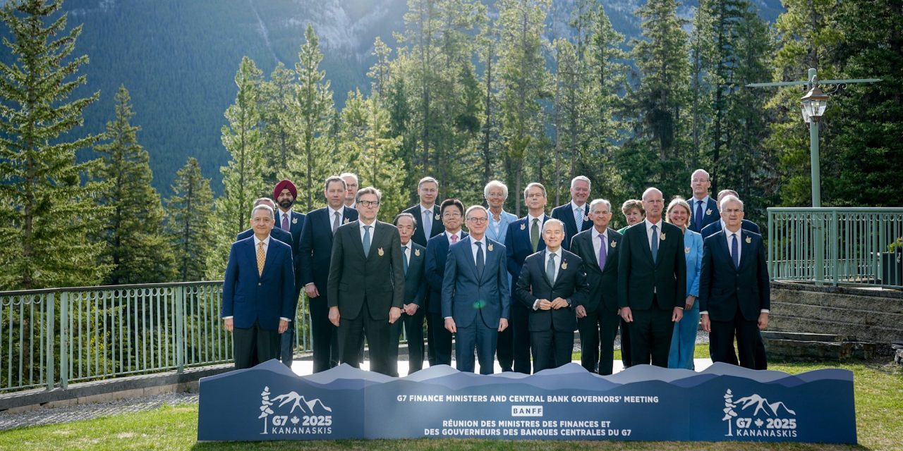 G7 Finance Chiefs Sidestep Trade War Concerns Despite Trump Tariffs