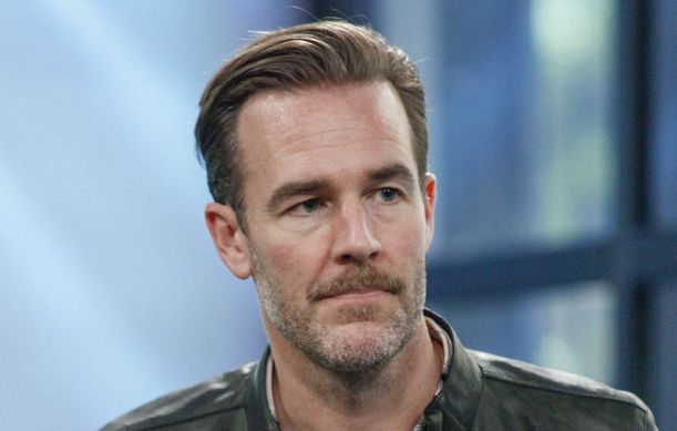 James Van Der Beek, star de « Dawson », lance une collection de maillots dédicacés pour financer la recherche contre le cancer