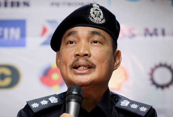 Berita Terkini: Polis Gempur Sindiket Penipuan di Boulevard, 11 Individu Ditahan