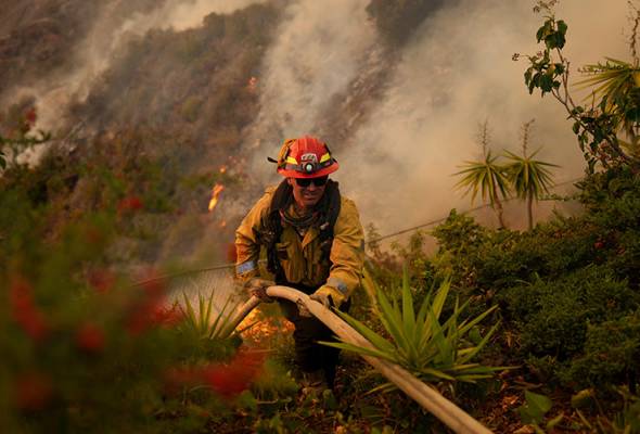 Kebakaran Hutan California: Korban Meningkat, 24 Orang Meninggal