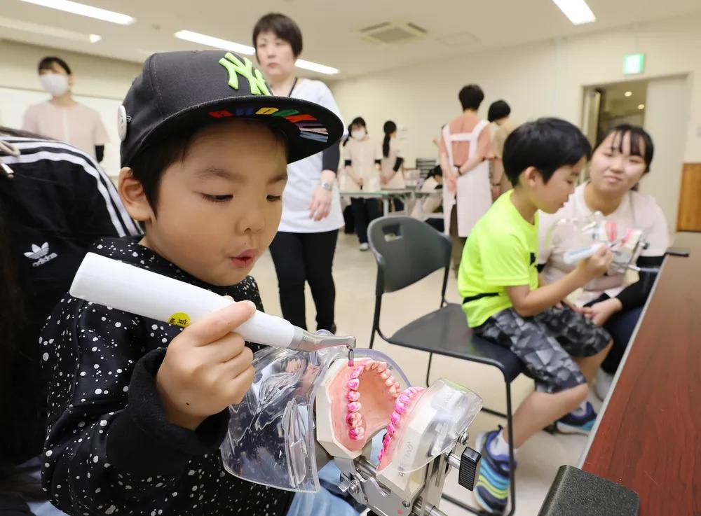北見市で子供たちが笑顔で学ぶ！「お口の健康フェア」で親子の歯の重要性を再認識