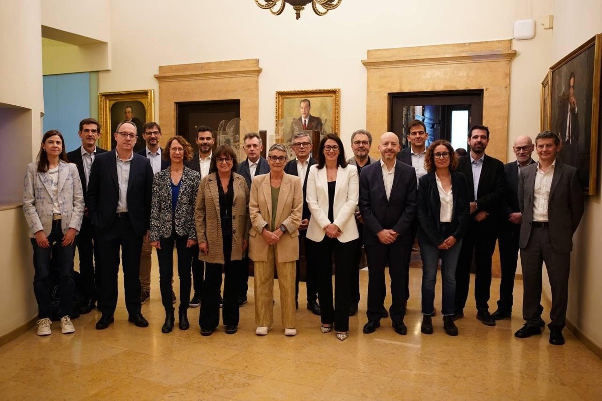 Sistema de Salud Catalán al Límite: Urgencia de Recursos e Innovación para un Futuro Sostenible