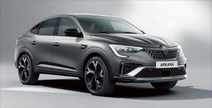 르노 아르카나, 모터스포츠 DNA를 담아 SUV 시장 강자로! 2026년형 '에스프리 알핀' 공개