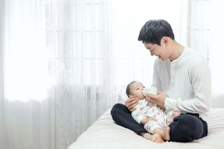 아버지 나이, 자녀의 정신 건강에 미치는 영향: 늦게 낳을수록 조현병 위험이 높아