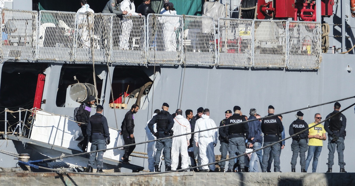 Migranti in movimento: 49 persone trasferite da Lampedusa a Shengjin in Albania