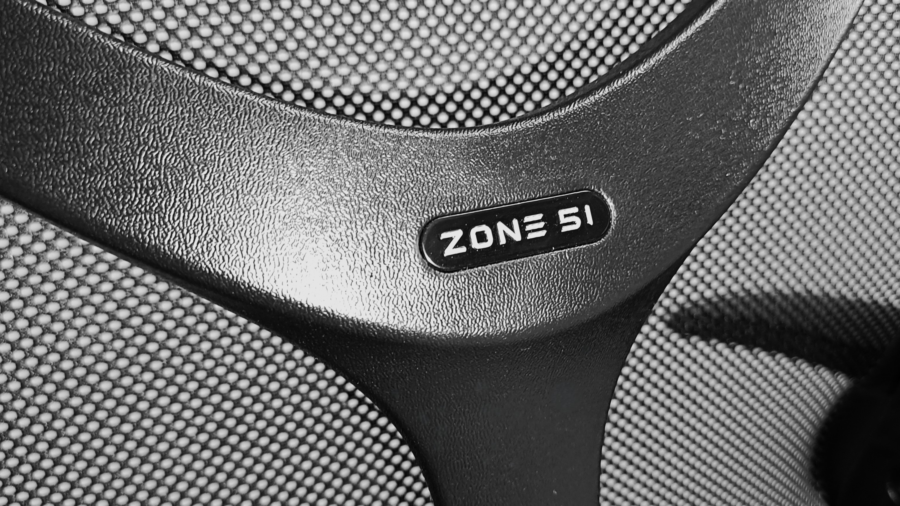 Кресло ZONA 51 Freelancer Y2: Обзор комфортного офисного кресла для здоровой спины