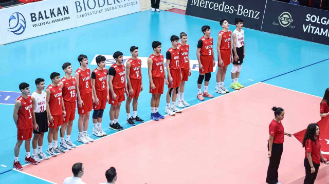 Genç Yıldızlar Sahneye Hazır! Türkiye'nin Avrupa 16 Altı Voleybol Şampiyonası Rakipleri Belli Oldu