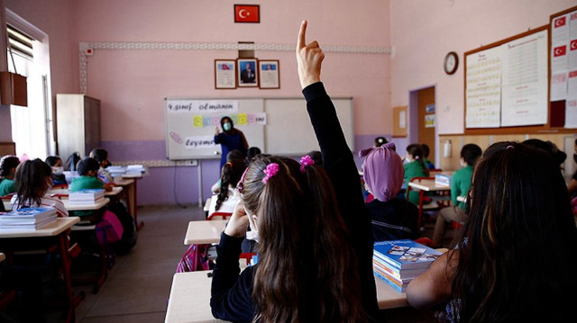 MEB ilkokul 1. sınıf kayıtları nereden ve nasıl yapılır? Çocuğum hangi okula gidecek?
