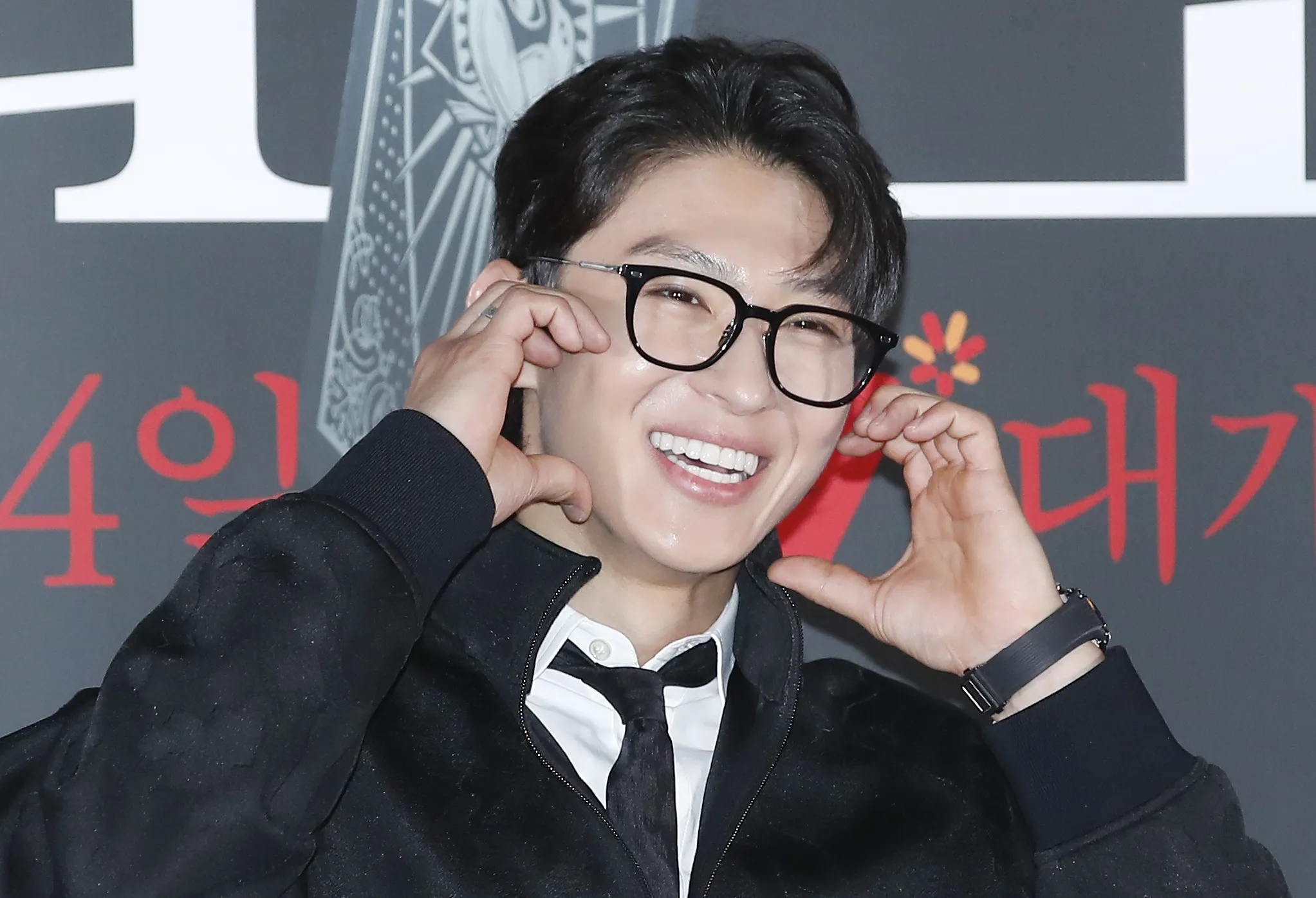 덱스, '최단기 번아웃' 고백 후 소방관 준비? 방송 은퇴 암시까지…충격 고백에 팬들 우려