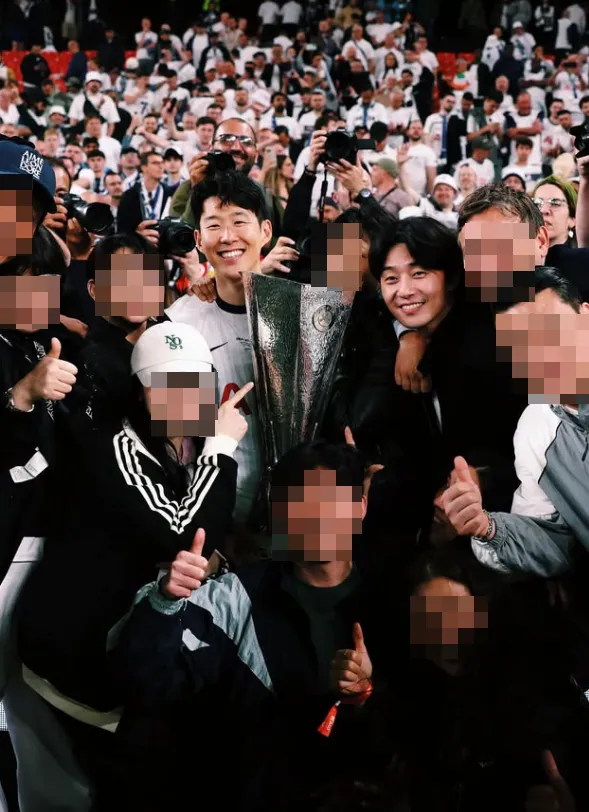 손흥민, 우승의 기쁨 박서준과 함께! 훈훈한 우정 화제