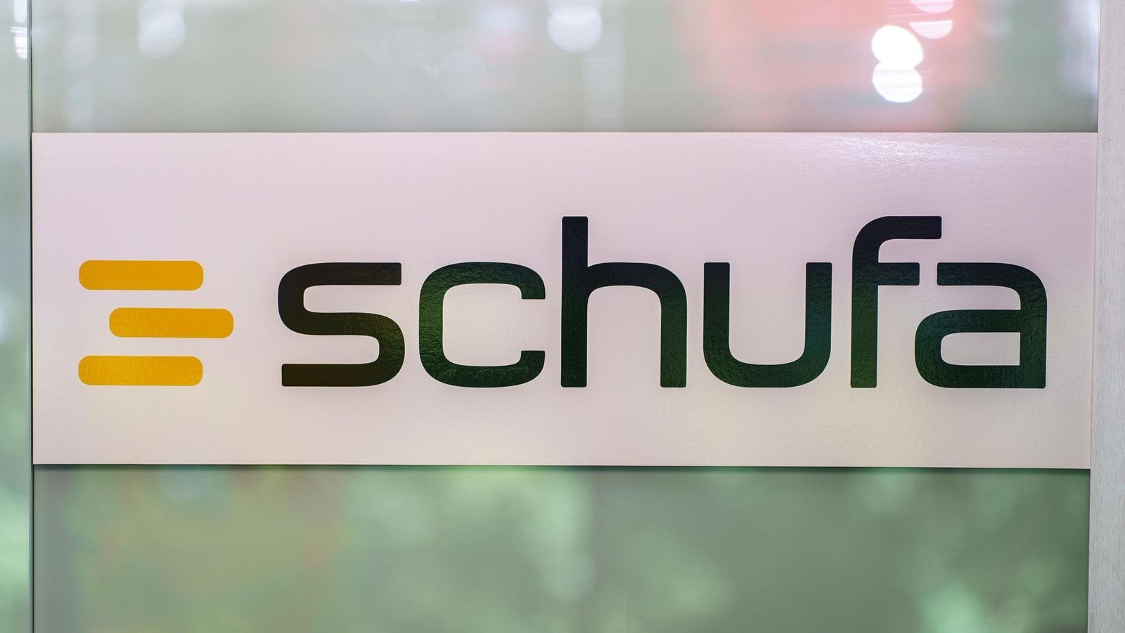 Kostenlose Girokonten bei Trade Republic & Co.: Wie viele sind zu viele für die Schufa?