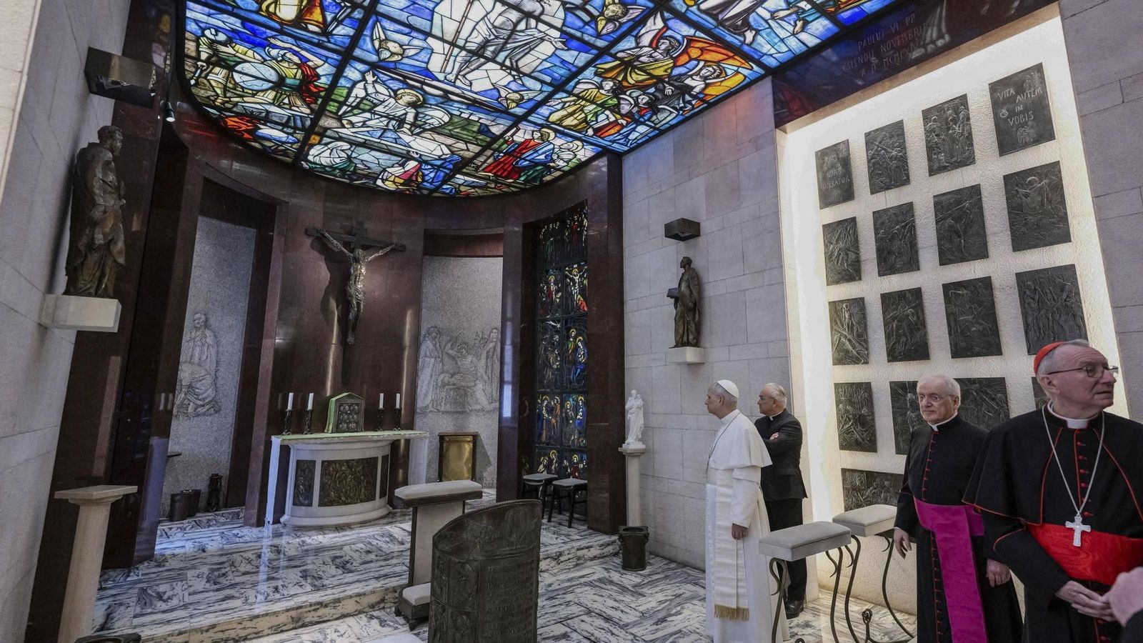 Luxus im Vatikan: Papst Leo XIV. bezieht prunkvolle Residenz mit 12 Zimmern – Ein Bruch mit Tradition?