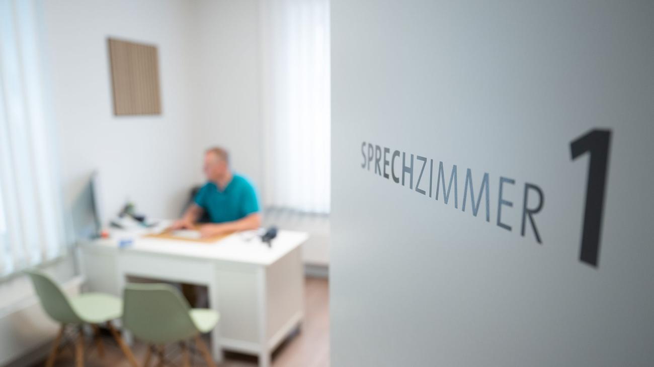 Freie Arztwahl in Gefahr? Hausärzteverband warnt vor Chaos ohne Steuerung