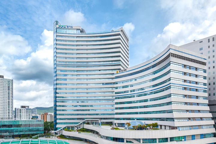 성균관대 연구팀, AI 반도체 기술 혁신...차세대 지능형 반도체 개발 성공