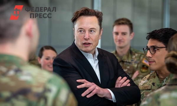 Илон Маск заблокировал спутниковый интернет Starlink в России: узнайте подробности
