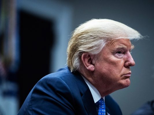 Новый старый президент США: какую зарплату получит Трамп?