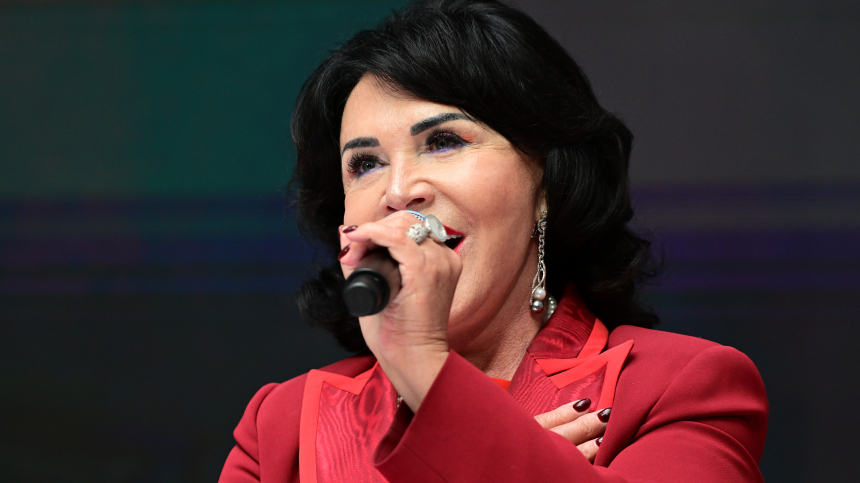 Надежда Бабкина: в 75 лет у меня много поклонников!
