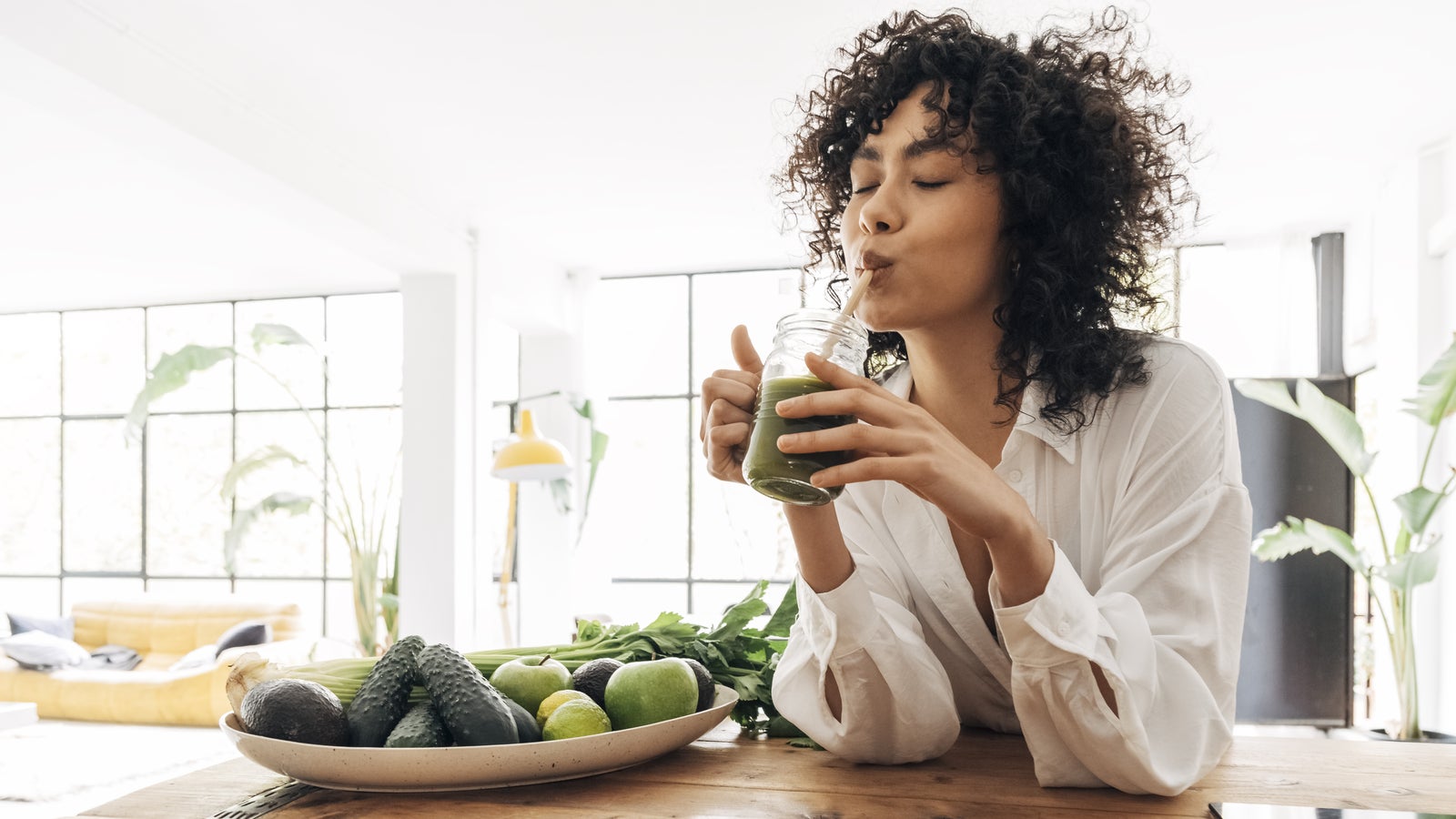 Entgiften mit Erfolg: Die besten Detox-Programme der Ernährungs-Experten