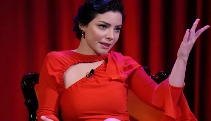 Merve Boluğur, İmamoğlu'nun Gözaltına Alınmasına Dair Konuştu: 'Kurtuluş Tek Başına Yok'