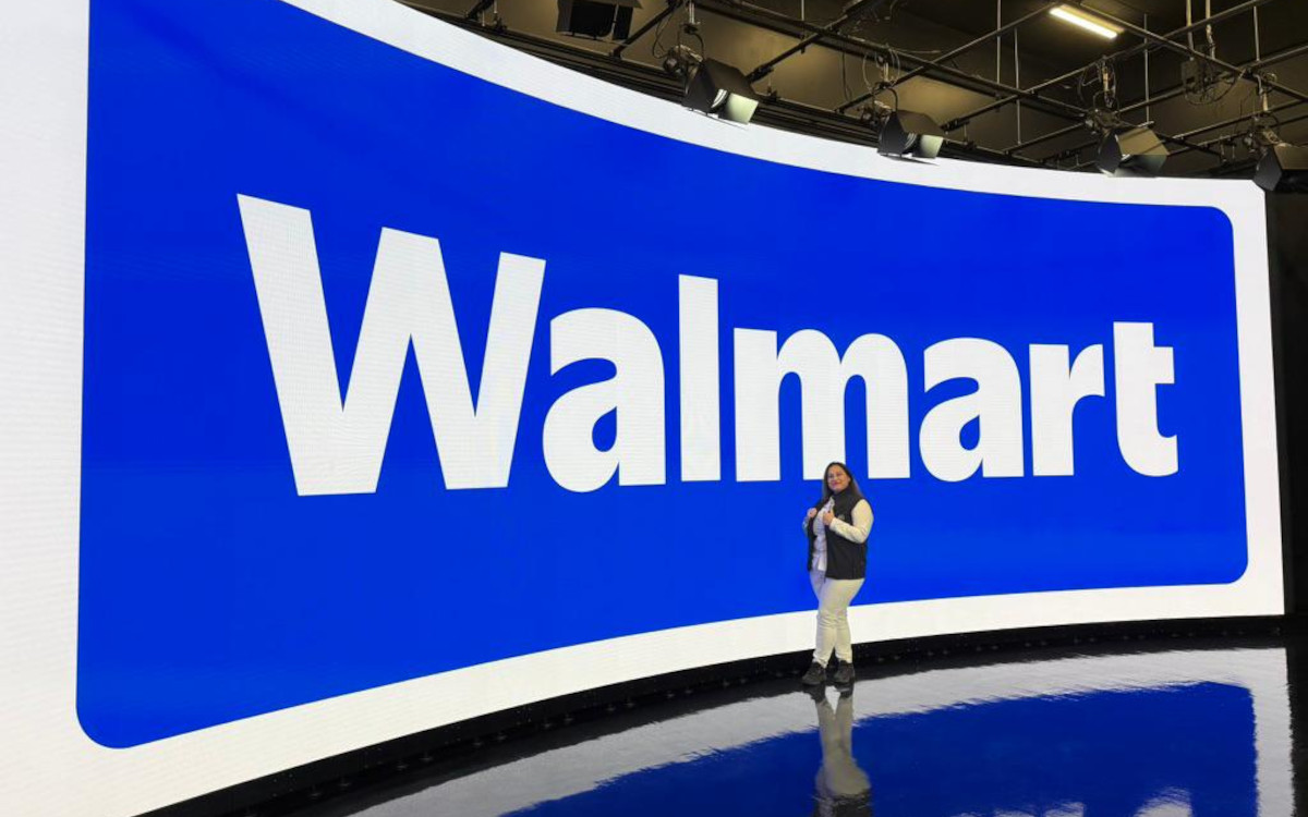 Revolutionäre Unternehmenskommunikation: Walmart TV im High-Tech-Studio