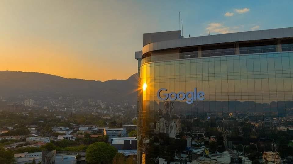 Google establece su presencia en El Salvador: un paso hacia la transformación digital