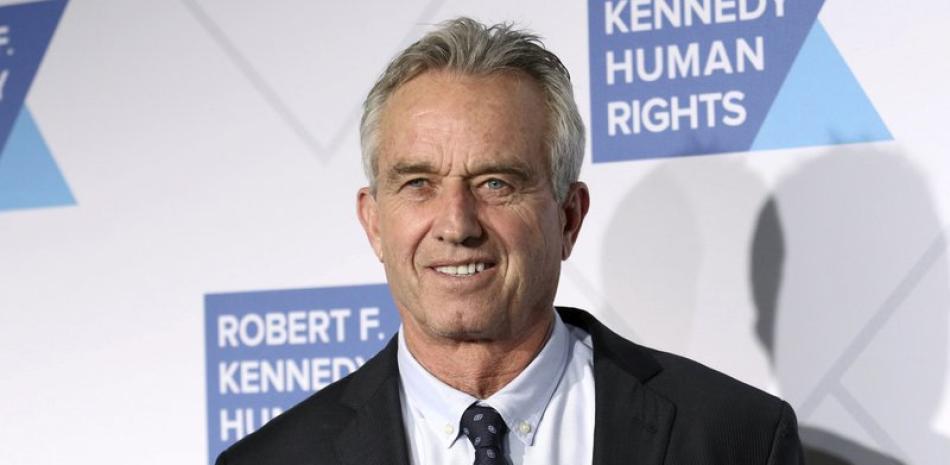 Robert F. Kennedy Jr. da un paso adelante para convertirse en secretario de Salud tras aprobación del comité del Senado