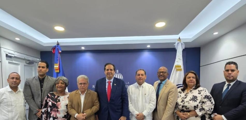 CMD suspende marcha tras llegar a un acuerdo con el Ministerio de Salud y el SNS
