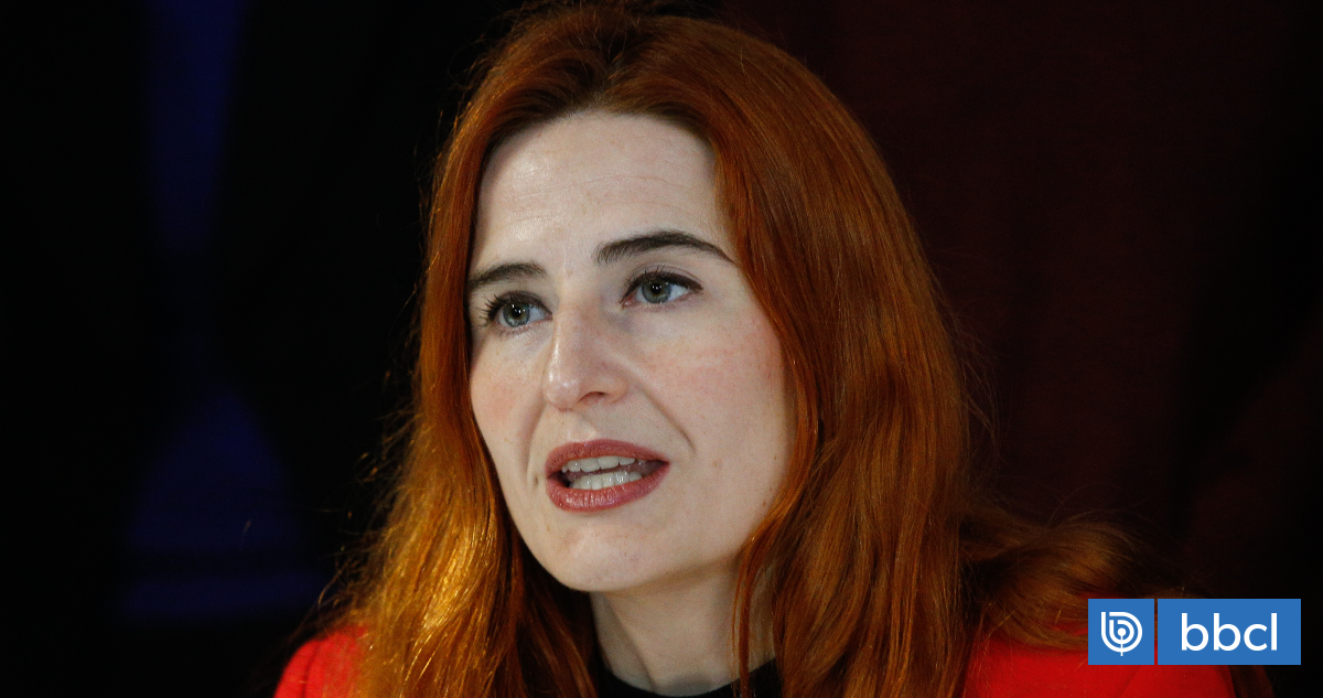 Emilia Ríos: La Legalidad de su Paso de Ñuñoa a Deportes, Confirmada por Contraloría