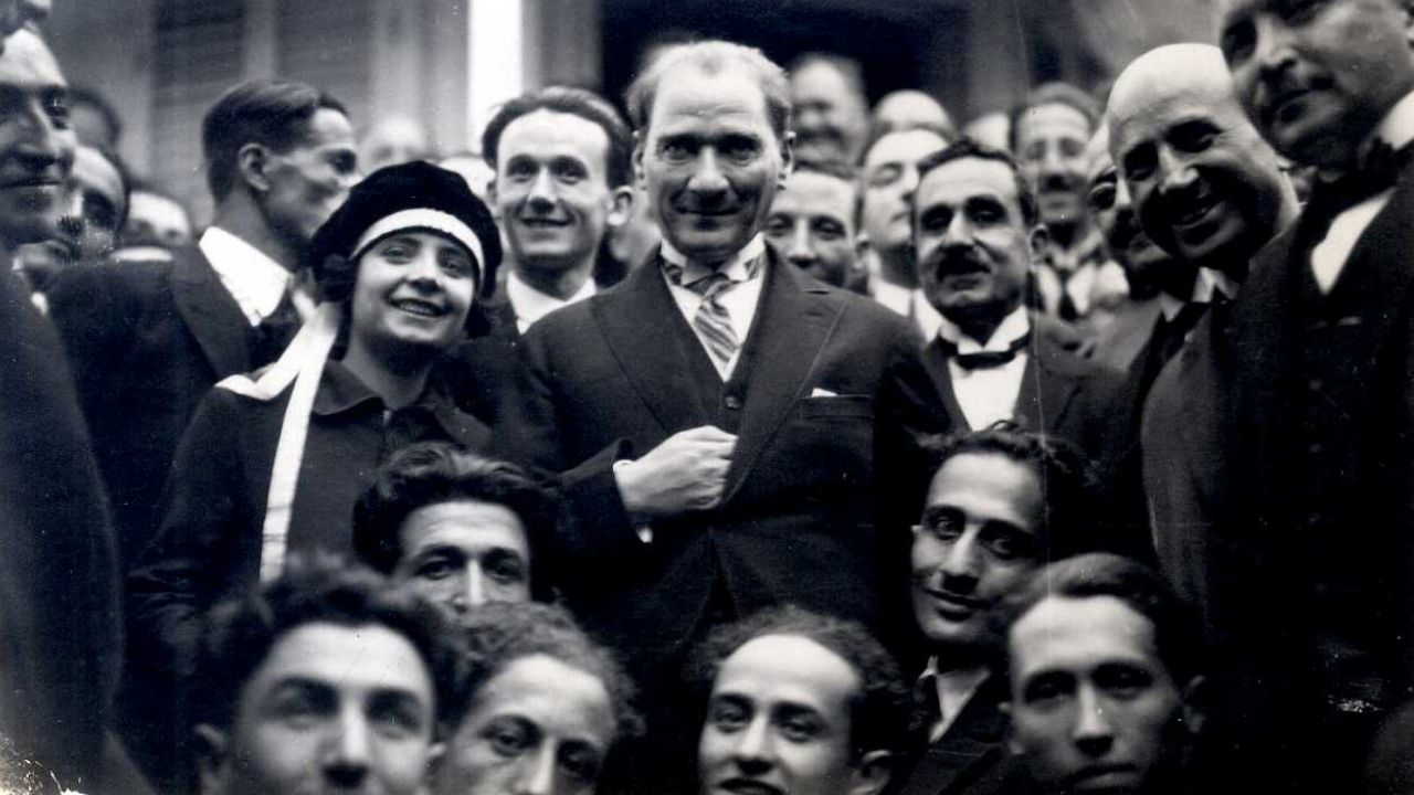 19 Mayıs Coşkusu: Atatürk'ten Gençliğe Çağrılar ve Özel Mesajlar