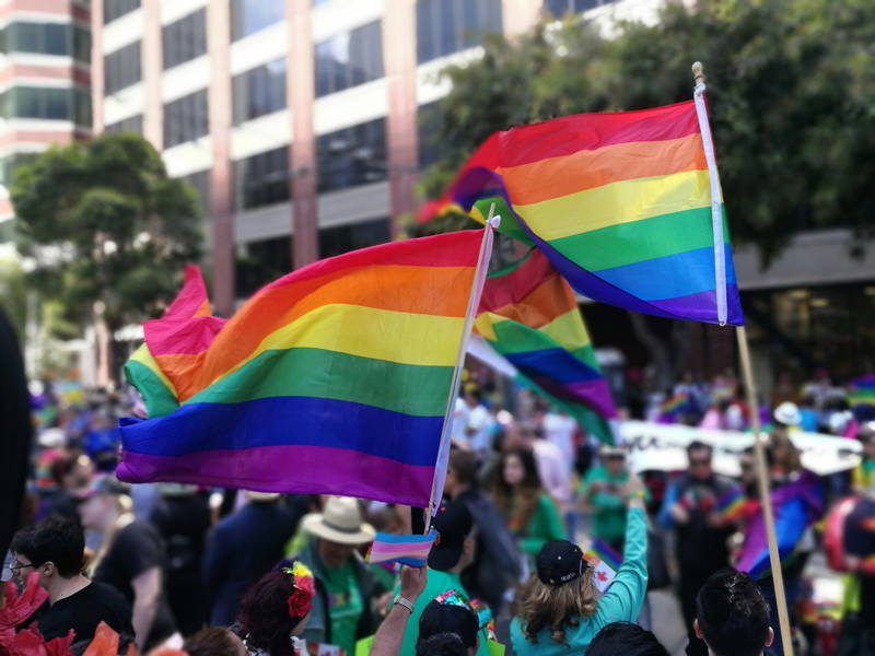 Hollywood komt in actie voor LGBTQ+ zelfmoordpreventie