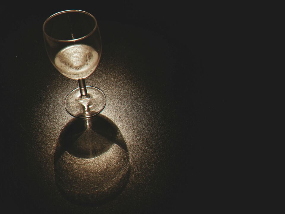 Alkoholmissbrauch bei Frauen: Ein wachsendes Gesundheitsproblem