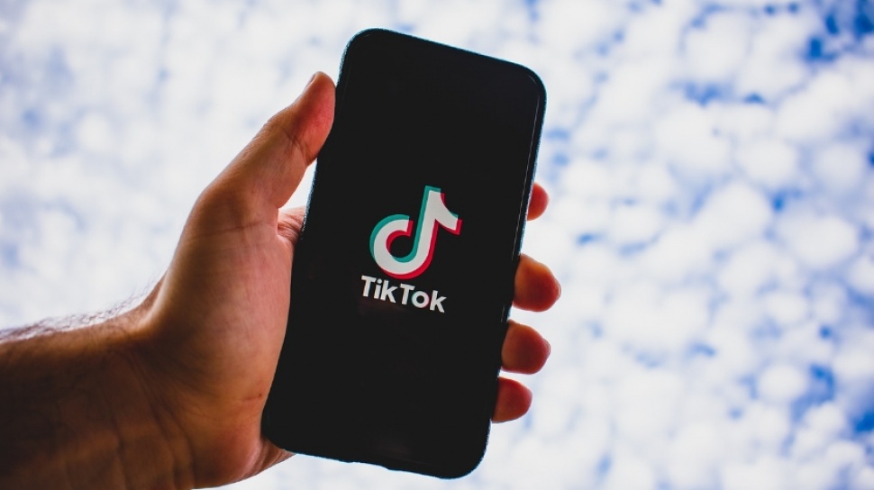 Tren Viral 'We Listen We Don't Judge' di Tiktok: Apa Artinya dan Mengapa Viral?