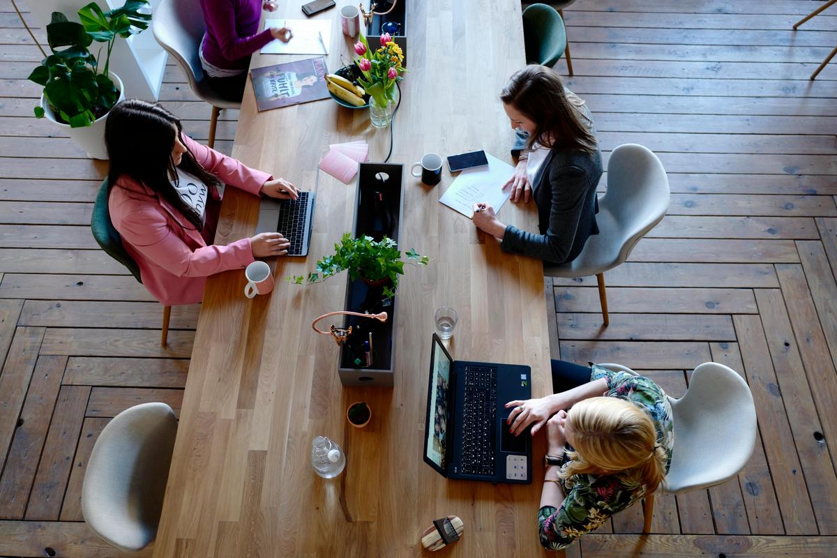 Le Piège de la Sédentarité au Travail : Protégez Votre Santé avec Ces Astuces Simples !