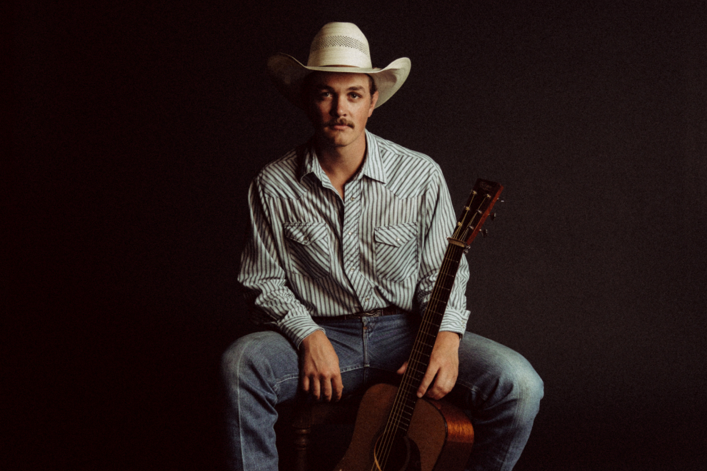 Zach Top Offers Refunds to Fans After Disappointing Show: 'Not My Best Performance'