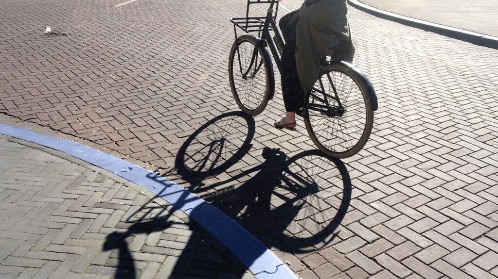 Cycle Your Way to a Sharper Mind: New Research Links Cycling to Reduced Dementia & Alzheimer's Risk