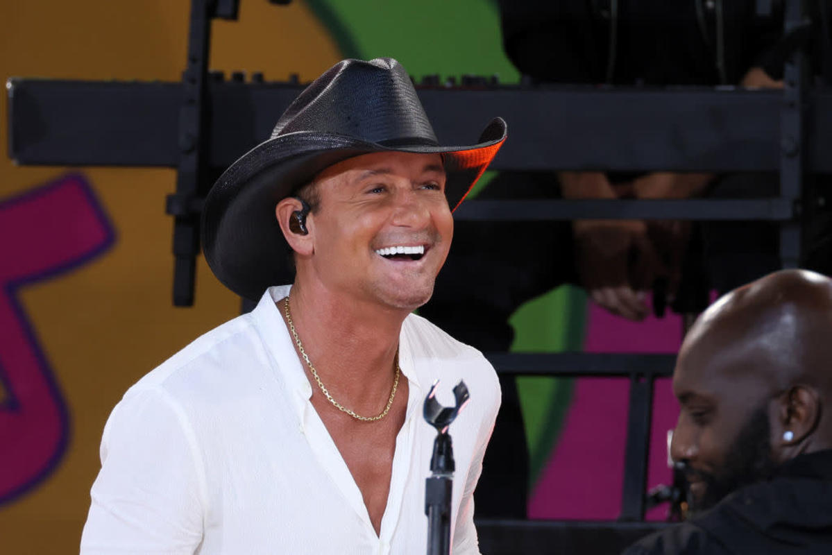 Tim McGraw Announces Absence from 2025 ACM Awards Due to Ongoing Health Concerns – Fans Send Well Wishes