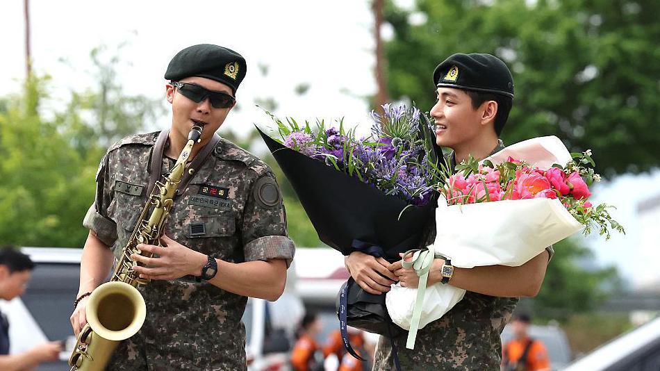 BTS Duo Return! RM and V Complete Military Service, Sparking Aussie ARMY Excitement