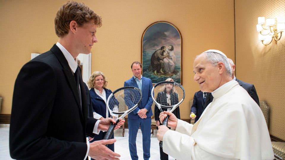 After meeting Pope Leo XIV, Jannik Sinner leads Italy's charge at the Italian Open