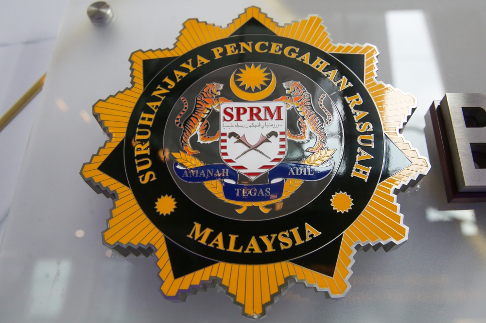 Highway to Riches? Sukuk Funds Scandal Rocks Malaysia as MACC Investigates Luxury Spending & Gambling