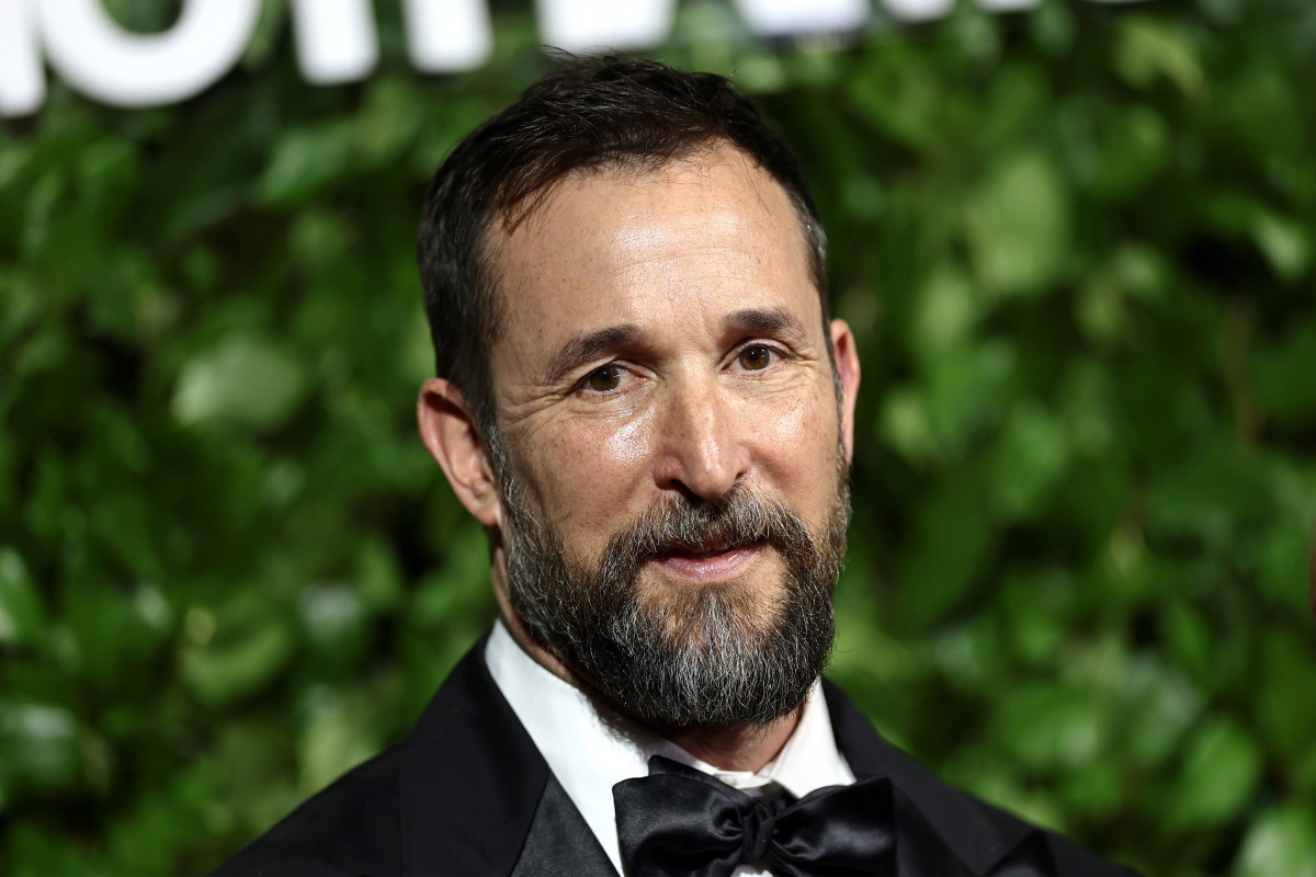 'The Pitt' Actor Noah Wyle Shares Special Message to Wife in Rare Personal Photo Together