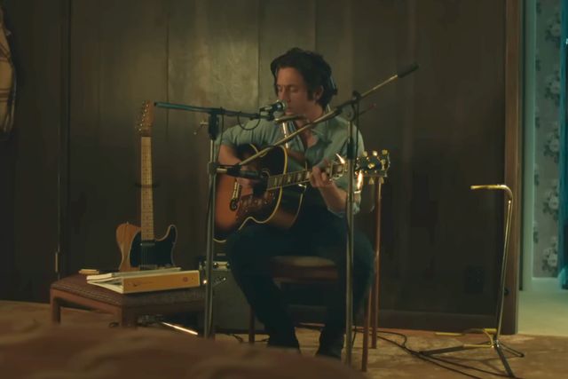 Jeremy Allen White Rocks as Bruce Springsteen in 'Deliver Me From Nowhere' Trailer – Hear Him Sing 'Born to Run'!