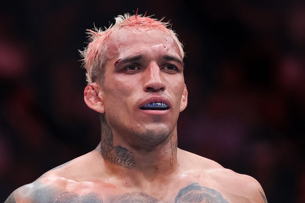 UFC Title Fight Jinx? Topuria vs. Oliveira Set to Break Nine-Year Losing Streak