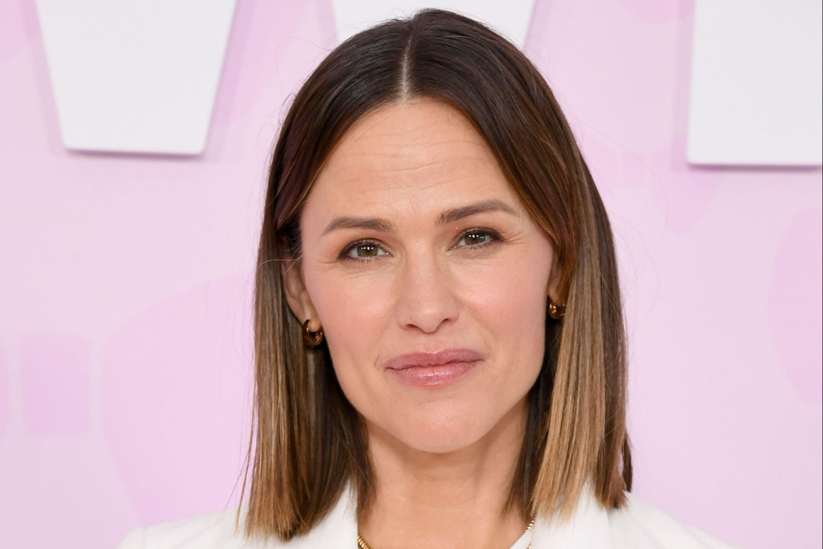 Jennifer Garner Pays Tribute to Friend Lost in Devastating California Wildfires