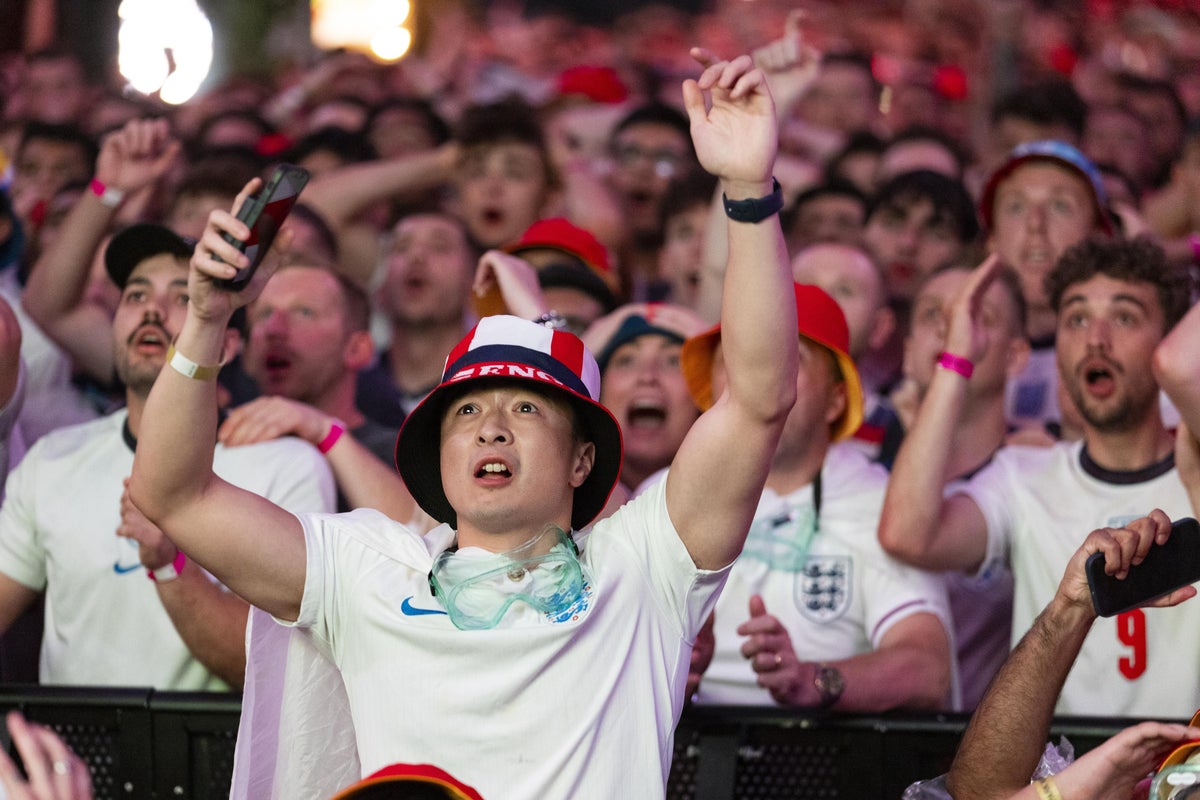 Pubs and bars allowed to stay open late during Women's Euros on one condition